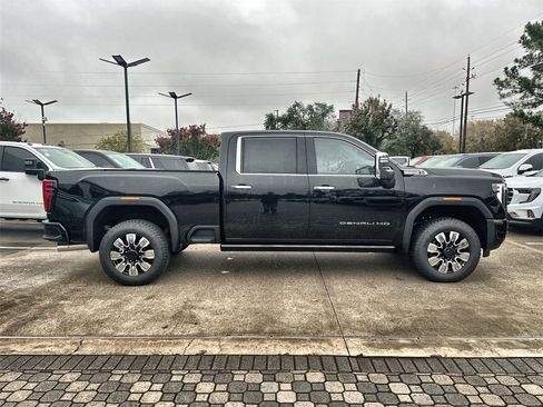 New 2025 GMC Sierra 2500 Denali w/ Denali Reserve Package image 10