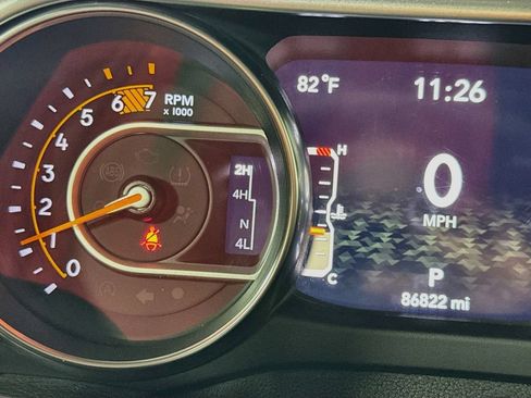 Used 2021 Jeep Wrangler Unlimited Sport AWD/4WD image 14