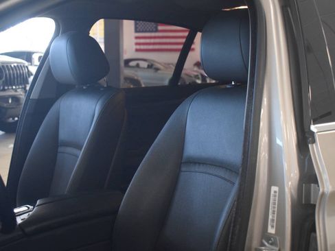 Used 2014 BMW 528i Sedan RWD image 46