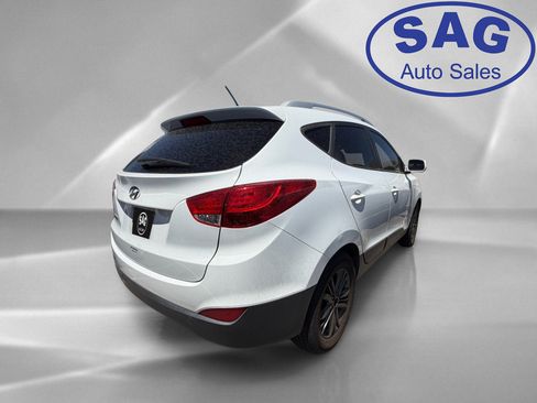Used 2014 Hyundai Tucson SE FWD image 3