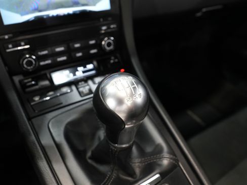 Used 2021 Porsche 718 Boxster Spyder image 43