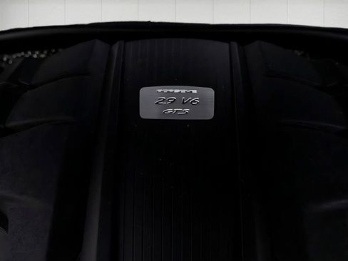 Used 2025 Porsche Macan GTS image 19