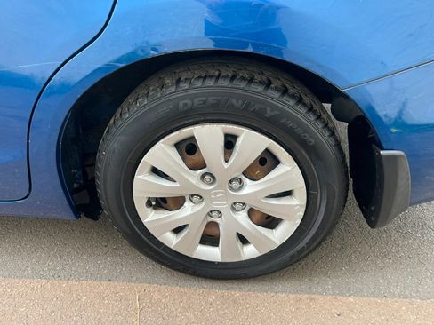 Used 2012 Honda Civic LX image 9