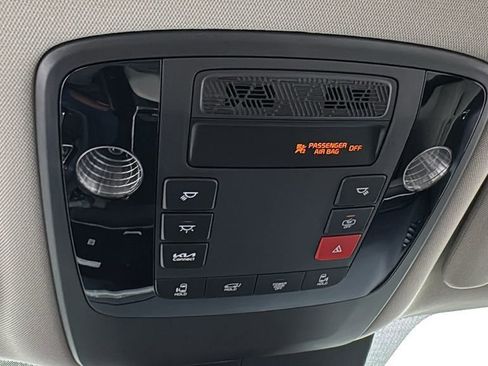 New 2026 Kia Carnival EX FWD image 31