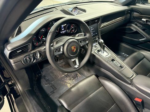 Certified 2019 Porsche 911 Turbo S AWD/4WD image 4
