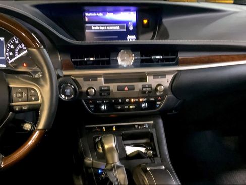 Used 2018 Lexus ES 350 image 6