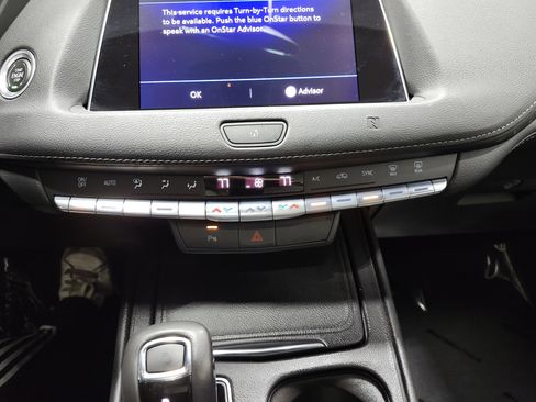 Used 2019 Cadillac XT4 Premium Luxury AWD/4WD image 37