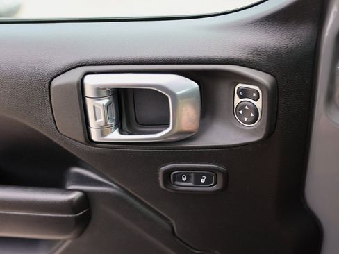 Used 2021 Jeep Wrangler Unlimited Rubicon 4xe w/ Cold Weather Group image 44