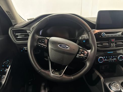 Used 2024 Ford Escape Active AWD/4WD image 5