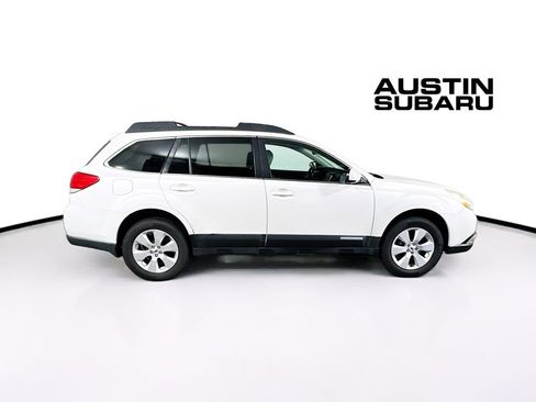 Used 2012 Subaru Outback 2.5i Limited image 8