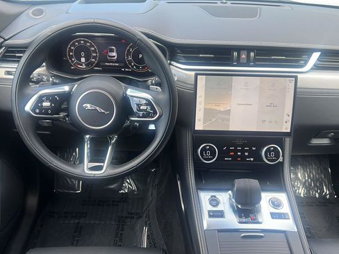 Used 2026 Jaguar F-PACE R-Dynamic S AWD/4WD image 10