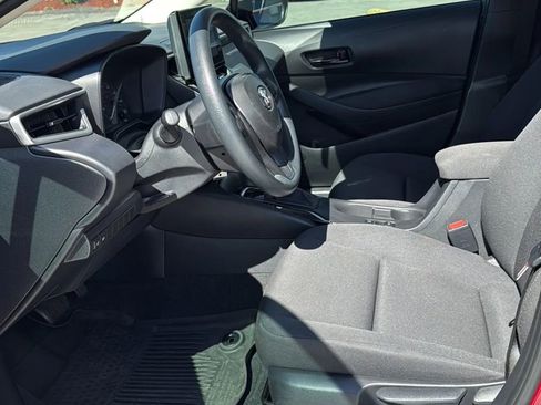 Used 2024 Toyota Corolla LE image 7