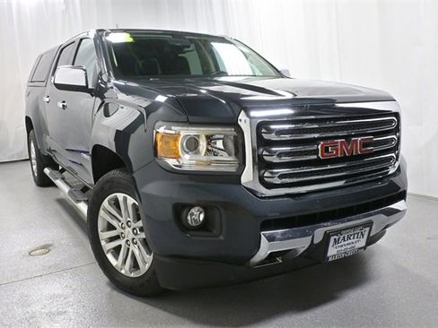 Certified 2018 GMC Canyon SLT w/ Driver Alert Package image 2