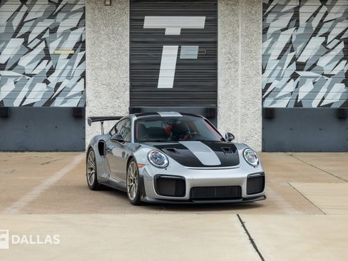 Used 2018 Porsche 911 GT2 RS w/ Weissach Package RWD image 1