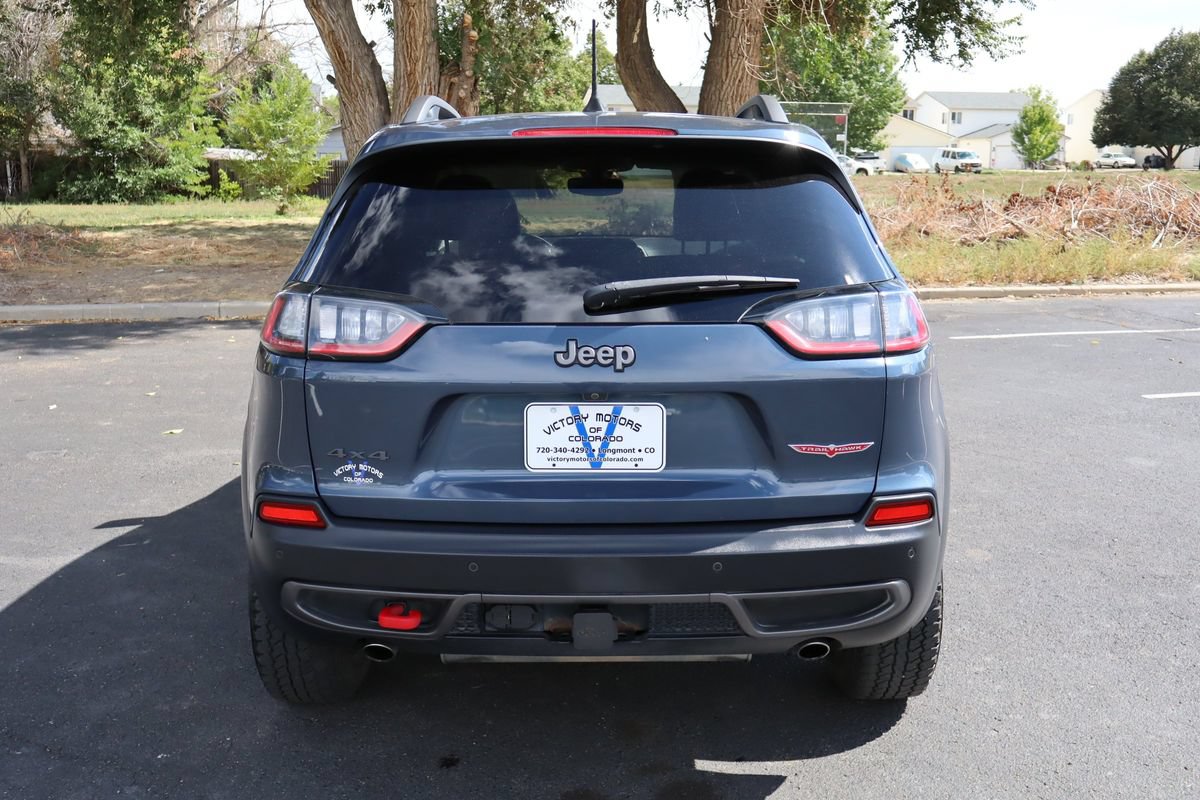 Used 2019 Jeep Cherokee Trailhawk w/ Comfort/Convenience Group AWD/4WD image 6