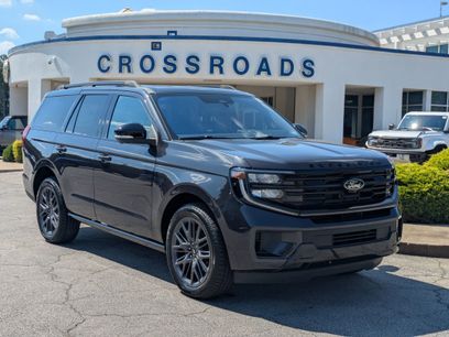 New 2025 Ford Expedition Platinum w/ Stealth Performance Package