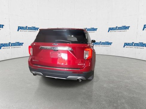 Used 2021 Ford Explorer Limited w/ Equipment Group 301A AWD/4WD image 10
