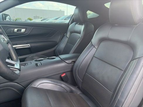 Used 2024 Ford Mustang GT Premium RWD image 6