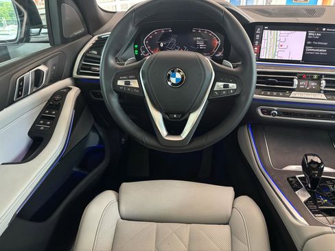 Used 2023 BMW X5 sDrive40i w/ Premium Package RWD image 12
