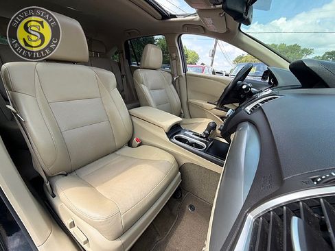 Used 2016 Acura RDX FWD w/ Technology Package image 17