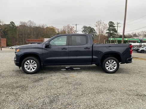 Used 2023 Chevrolet Silverado 1500 Custom image 6