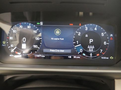 Used 2025 Land Rover Discovery Dynamic SE image 44