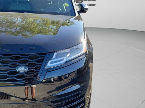 Used 2020 Land Rover Range Rover Velar R-Dynamic S image 7