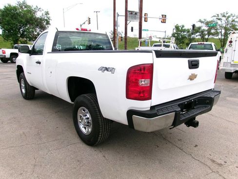 Used 2010 Chevrolet Silverado 2500 W/T AWD/4WD image 5