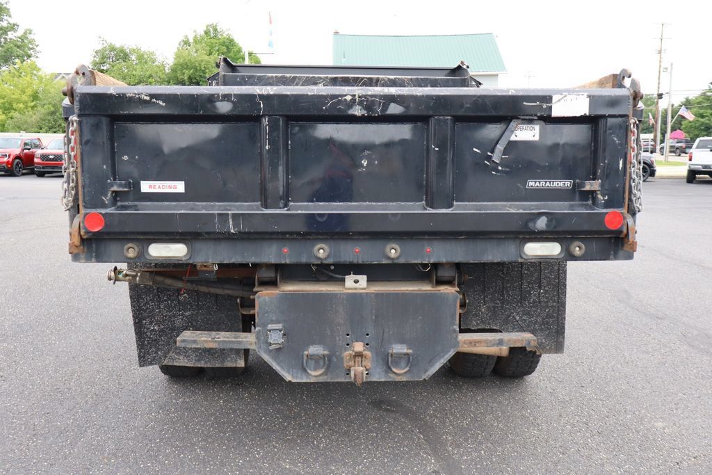 Used 2021 RAM 3500 Tradesman w/ Chrome Appearance Group RWD image 4
