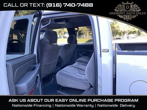 Used 2006 Chevrolet Silverado 3500 LT w/ Heavy-Duty Power Package AWD/4WD image 17