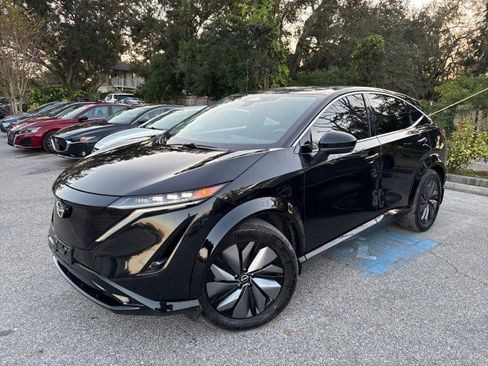 Used 2024 Nissan Ariya FWD image 2