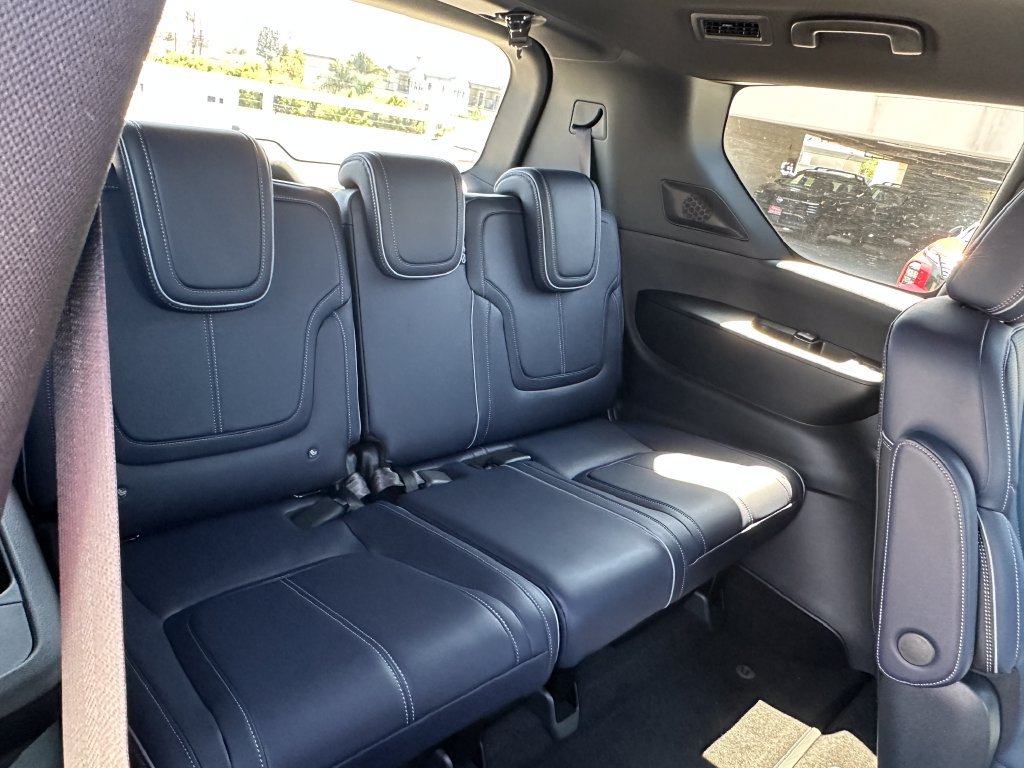 New 2027 INFINITI QX80 Sensory w/ Sport Exterior Package AWD/4WD image 19