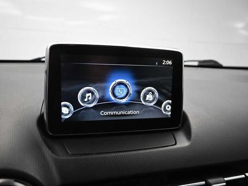 Used 2017 Toyota Yaris iA FWD image 12