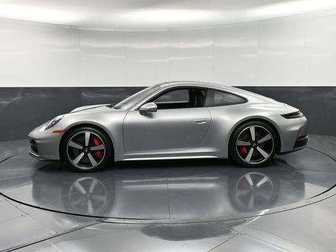New 2026 Porsche 911 Carrera S RWD image 2