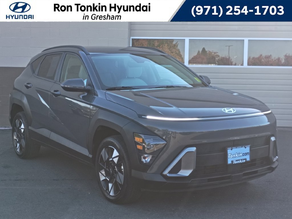 Certified 2025 Hyundai Kona SEL AWD/4WD image 1