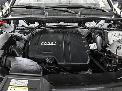 Certified 2023 Audi Q5 2.0T Premium Plus w/ Premium Plus Package AWD/4WD image 24