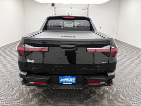 Used 2024 Hyundai Santa Cruz SEL w/ Activity Package AWD/4WD image 9