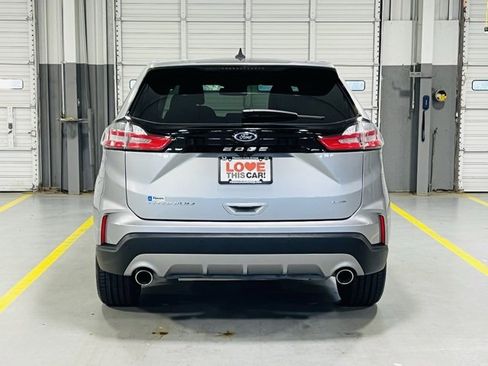 Used 2023 Ford Edge Titanium image 16