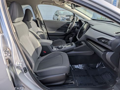 Used 2025 Subaru Crosstrek 2.5i Premium w/ Crosstrek Mirror Package AWD/4WD image 30