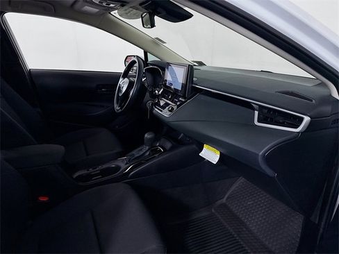 Certified 2025 Toyota Corolla LE image 26