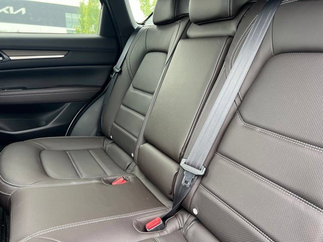 Used 2025 MAZDA CX-5 Signature AWD/4WD image 33