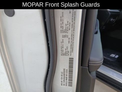 New 2025 Jeep Grand Cherokee L Laredo w/ Luxury Tech Group I image 32