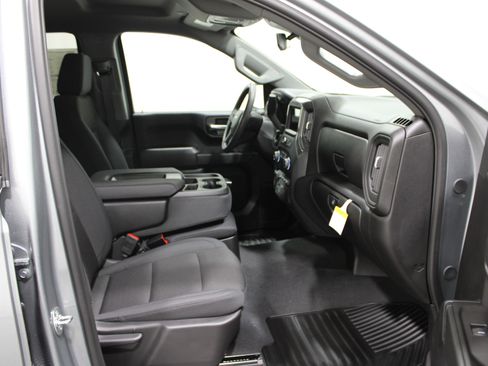 Used 2025 Chevrolet Silverado 1500 W/T w/ WT Value Package image 20