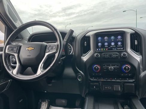 Used 2020 Chevrolet Silverado 3500 LTZ w/ LTZ Premium Package image 16