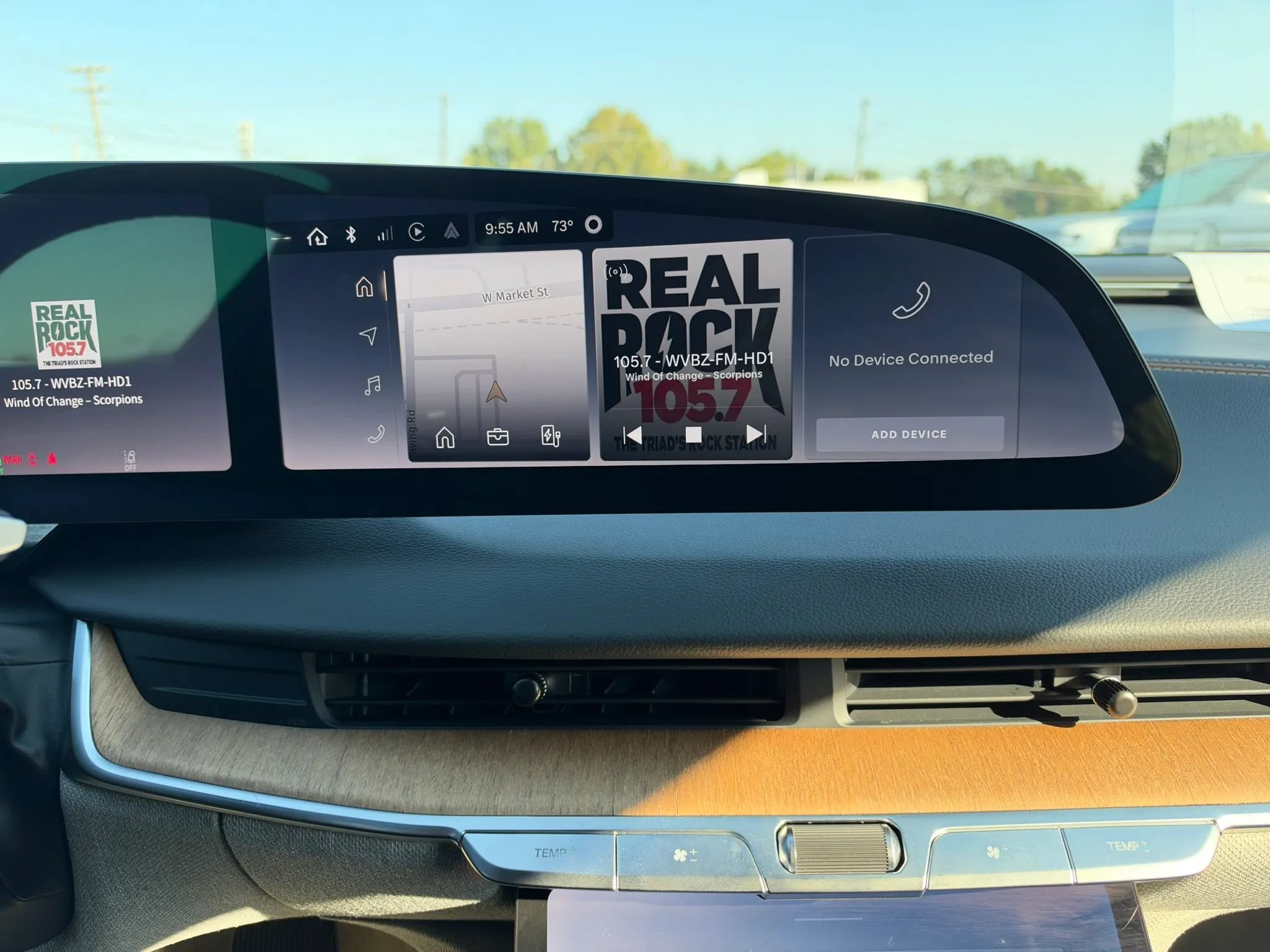Used 2025 Lucid Air Pure RWD image 19