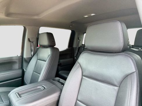 Used 2022 GMC Sierra 1500 SLT RWD image 12