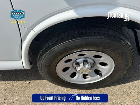 Used 2014 Chevrolet Express 1500 RWD image 25
