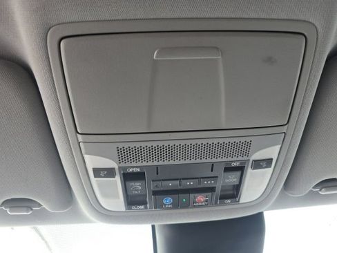 Used 2015 Acura MDX SH-AWD w/ Technology Package image 19
