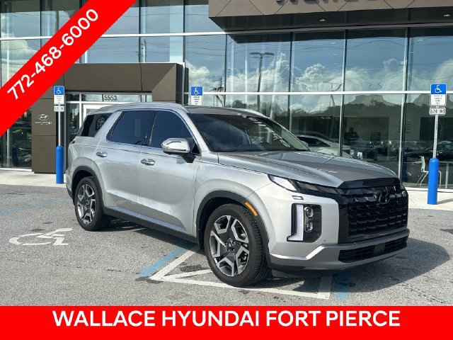 Used 2024 Hyundai Palisade Limited AWD/4WD image 4