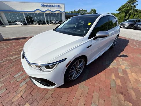 Used 2024 Volkswagen Golf R AWD/4WD image 26
